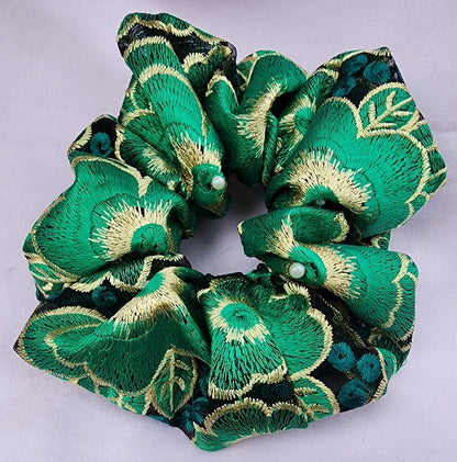 Tiff XXL African Print scrunchie